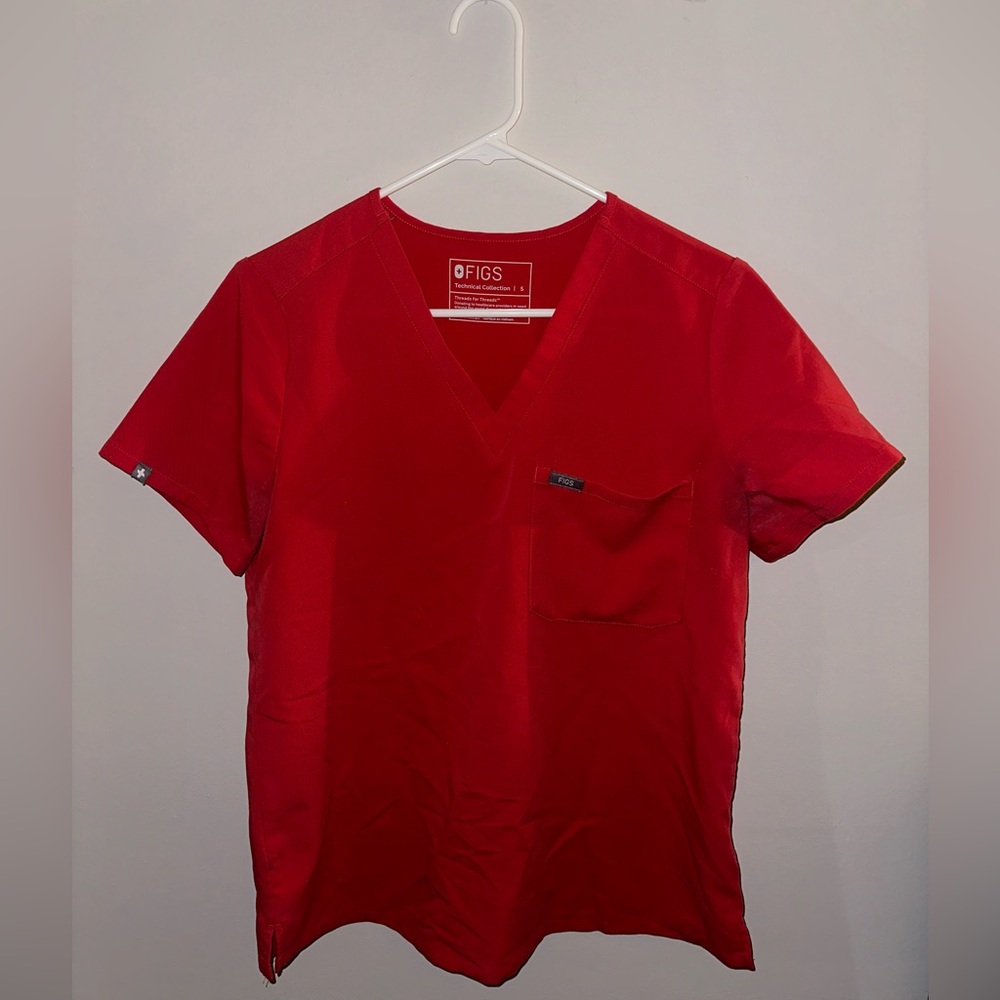 Women’s scrub top